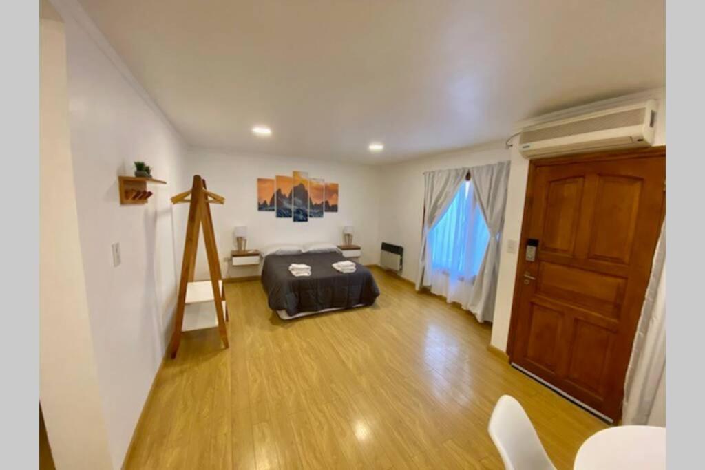 Departamento Amplio En Pleno Centro Apartment El Calafate Exterior photo